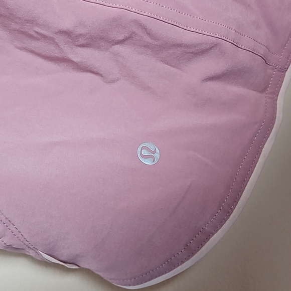 Lululemon shorts - Picture 3 of 7